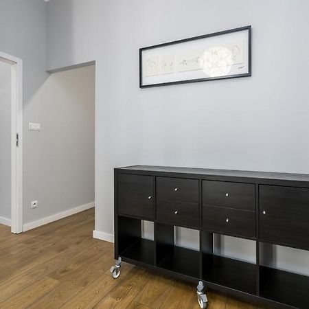 Old Town Apartment Garbary By Noclegi Renters Познан Екстериор снимка